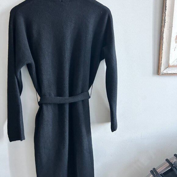 100% Cashmere LUXE SHORT ROBE - The Cashmere Project - Picture 2 of 5